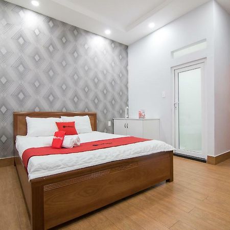Reddoorz Plus @ Huynh Tan Phat TP. Hồ Chí Minh Ngoại thất bức ảnh