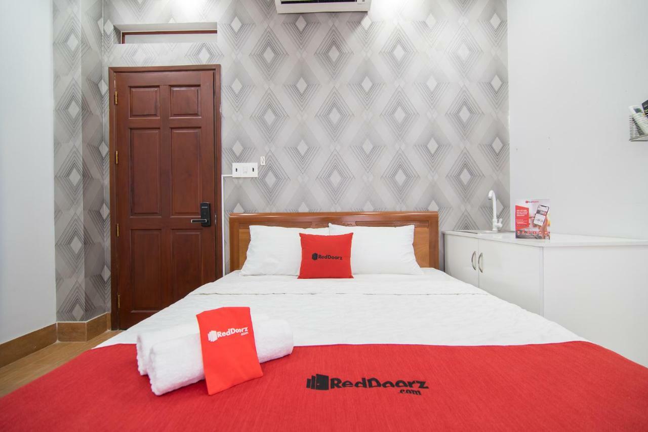 Reddoorz Plus @ Huynh Tan Phat TP. Hồ Chí Minh Ngoại thất bức ảnh