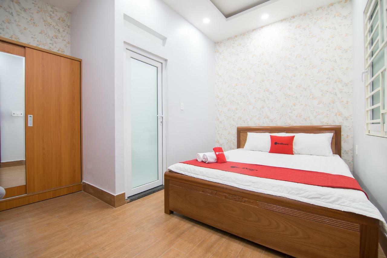 Reddoorz Plus @ Huynh Tan Phat TP. Hồ Chí Minh Ngoại thất bức ảnh